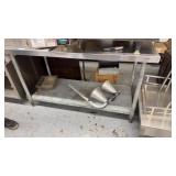Metal table 60x30