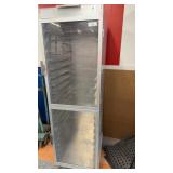 Storage cabinet