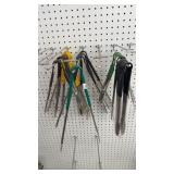 Tongs