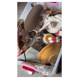 Misc dishes in tote