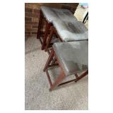 3 bar stools