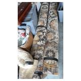 2 area rugs