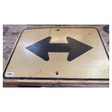 Arrow sign