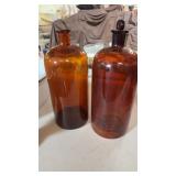2 Amber jars