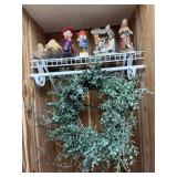 Figurines / wreath