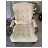 Arm chair
