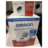 Pulse oximeter/ blood pressure