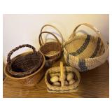 Baskets/ eggs