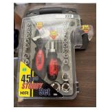 Socket set