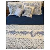 Queen size bedding set