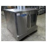 Royal Gas Conv. Oven w/casters (380) $1,000