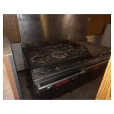 Vulcan NGas  Double Oven Range With 6 burners and