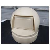 NEW TRASH CAN LID