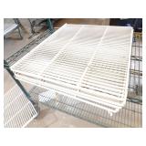 Bid X5: Nice Refrigerator Shelves 20.5"X24.5"