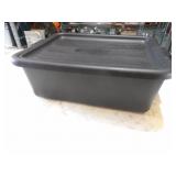 Black Parade Plastic Containers W/Lids 22x15x7