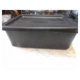 Black Parade Plastic Containers W/Lids 22x15x7