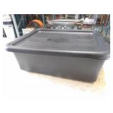 Black Parade Plastic Containers W/Lids 22x15x7