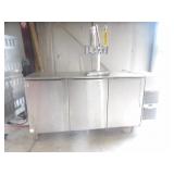 Glastender 3- Door Beer Dispenser 4 Tap 84' Works