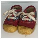 vtg size 2 Baby Sneakers