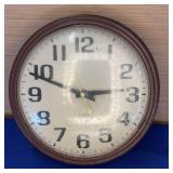 10" Vtg Plastic Quartz Chicago Lighthouse Blind