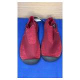 Ozark Trail sz 9-10 Water Shoes new