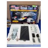 1994 Steel Tec Star Trek USS Ent Const set complet