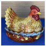 5.5" Glazed Pottery Hen on Nest note glaze flaw