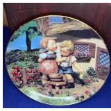 1992  8" Hummel Collector Plate Squeaky Clean