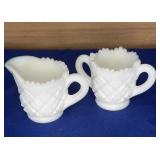 Westmoreland Milk GlassThumbelina Childs C/S 2.5"