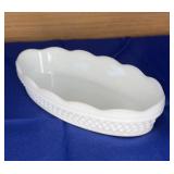 Westmoreland American Hobnail Oval Dish 4x8
