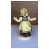3.5" Hummel 2007/2008 Club Figurine Spring Waltz