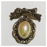 Vintage Ladies Fashion Brooch