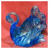 Chalet Glass Swan (Vintage) (4 3/4' Tall)