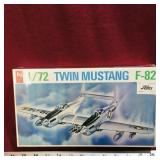 Hobby Craft Twin Mustang F-82 Model Kit (Sealed)