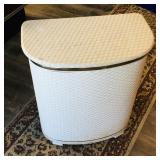 Vintage Laundry Hamper (24 1/2' x 21' x 12')