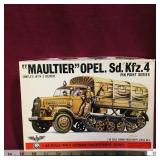 Bandai 'Maultier' Opel. Sd.Kfz.4 Model Kit