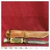 Vintage Hunting Knife & Sheath (9 1/2' Long)