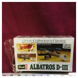 1975 Revell Albatros D-III Model Kit (1:72 Scale)
