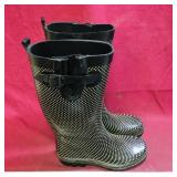 Capelli Brand Ladies Rubber Boots (Size 7)