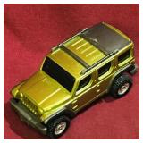 2004 Maisto Jeep Rescue DCX