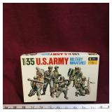Fujimi U.S. Army Miniatures Model Kit (1:35 Scale)