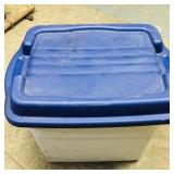 Rubbermaid Storage Tote