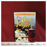 The Miracle Of Garlic & Vinegar Pocket Book