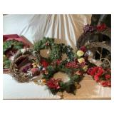 Christmas Wreaths - Qty 8+