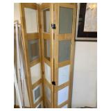 Bifolding Standing Divider w/Picture Frames