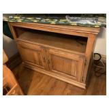 Wood TV Entertainment Center 39"x28"x21"