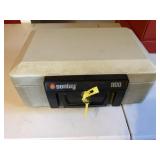 Sentry 1100 Safe w/Key