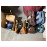 Bowling Balls w/Bags - Qty 4