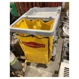 Rubbermaid Utility Cleaners Cart