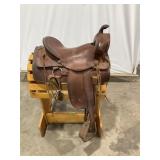 Saddle 15": Seat